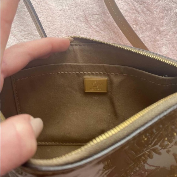 Louis Vuitton Iconic Monogram - Picture 3 of 3